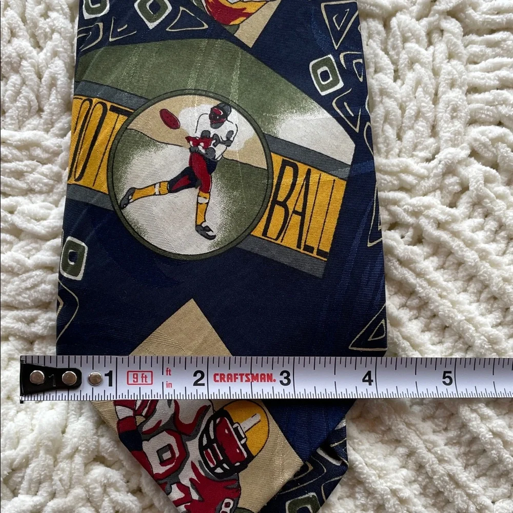 Vintage Men's Football Themed Wide Tie - Blue and Red